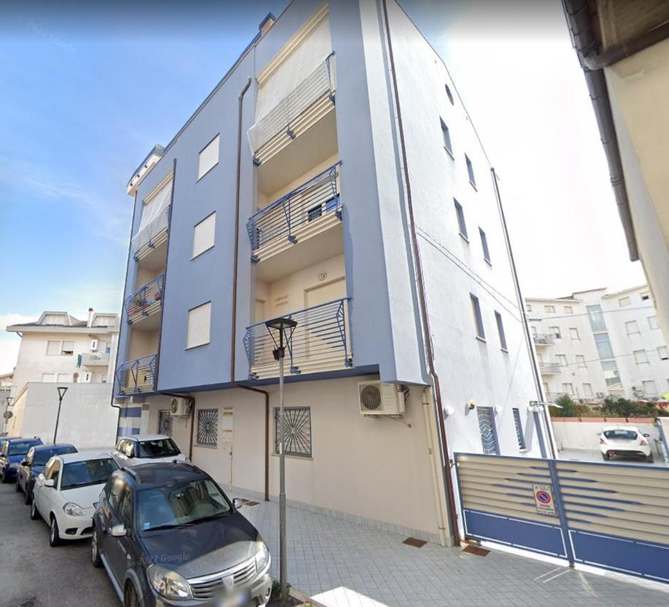 Hotel Ambasciatori Pineto Pokoj fotografie